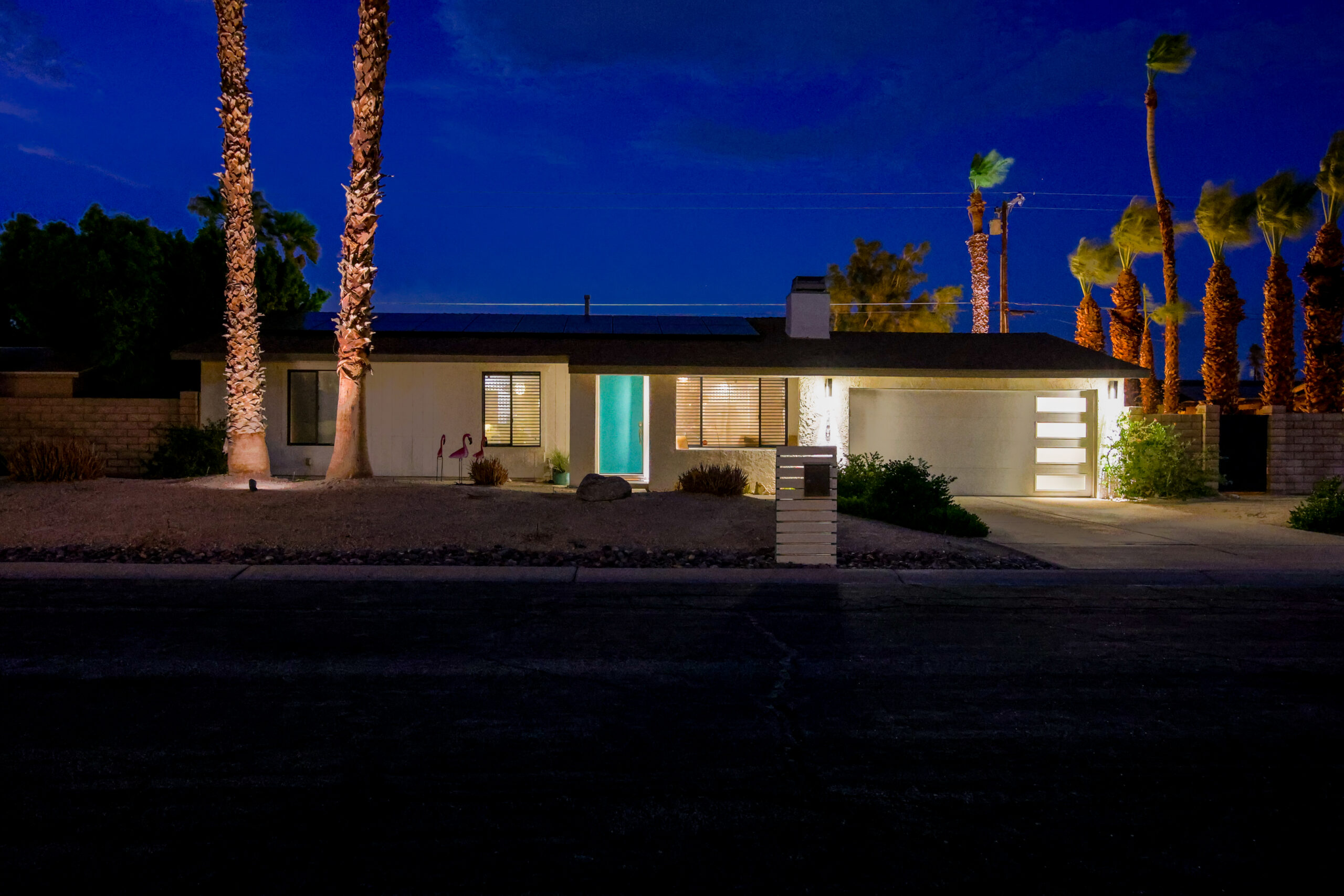 Deja-View Palm Springs